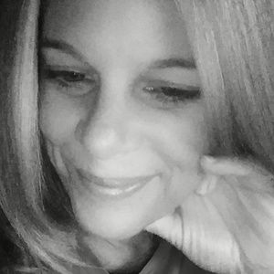 Meet your Posher, Ellie